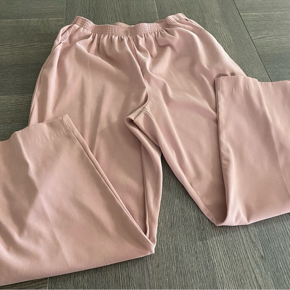 Alfred Dunner Women’s Pants Size 14 Elastic Waist Pull On pastel pink